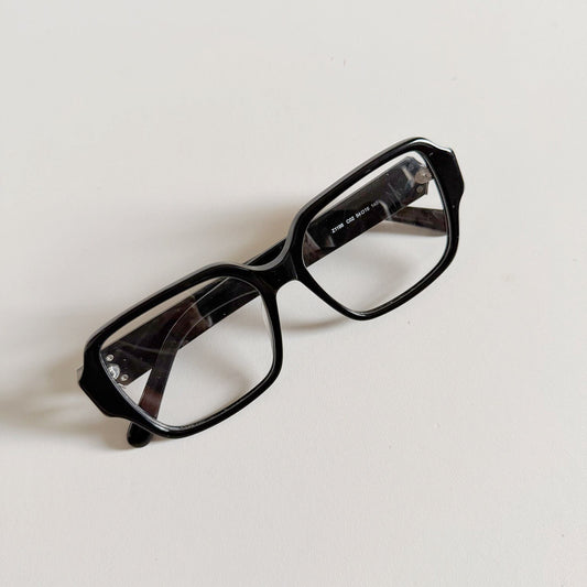 Livy Frames