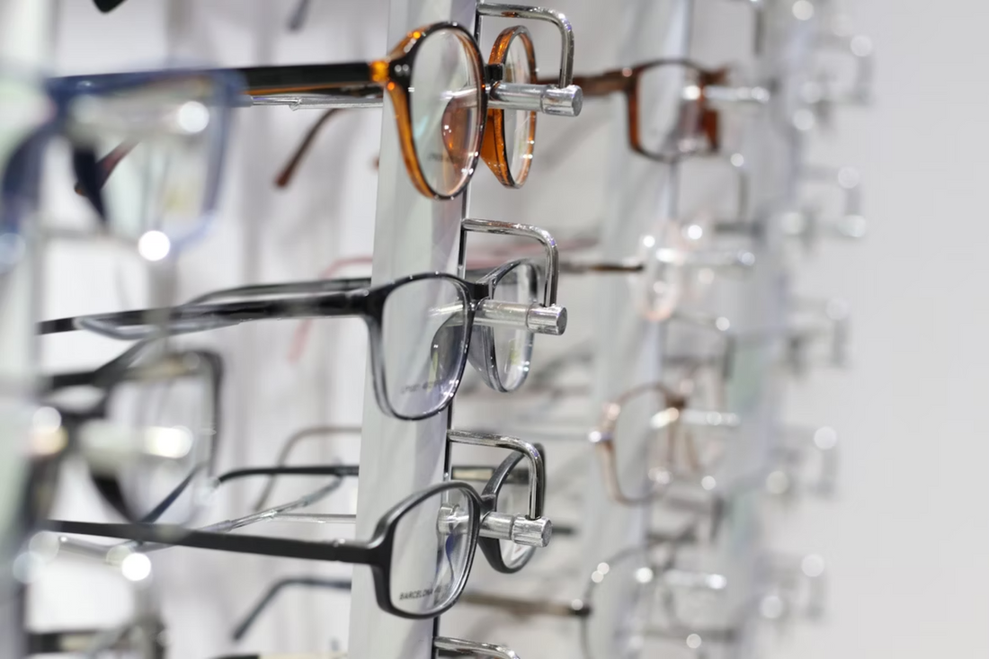 How to Choose the Best Eyeglasses for Your Face Shape